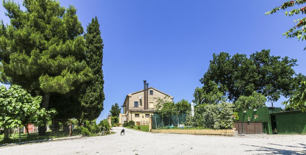 Country House La Fattoria Di Paolo Treia Exterior photo
